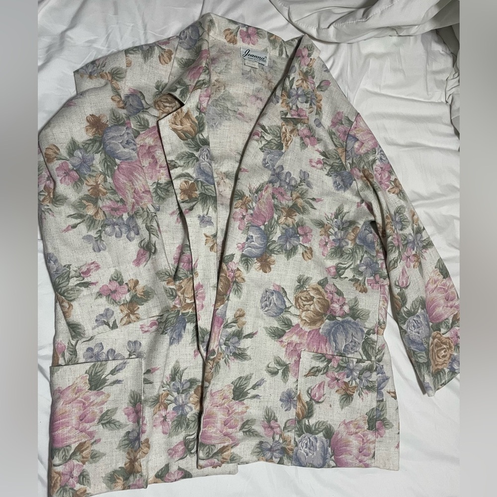 Vintage floral blazer